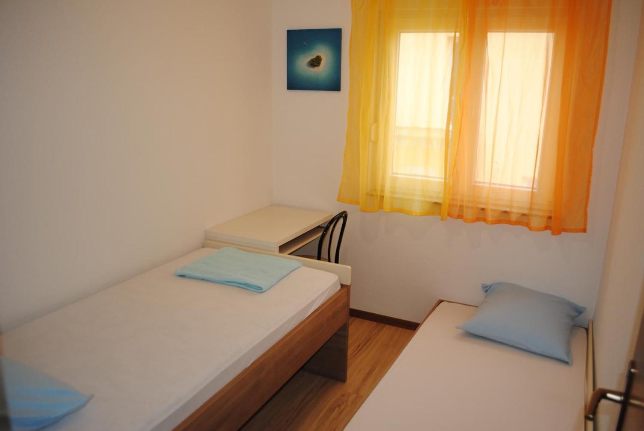 Apartments Vidolma Povljana Eksteriør bilde